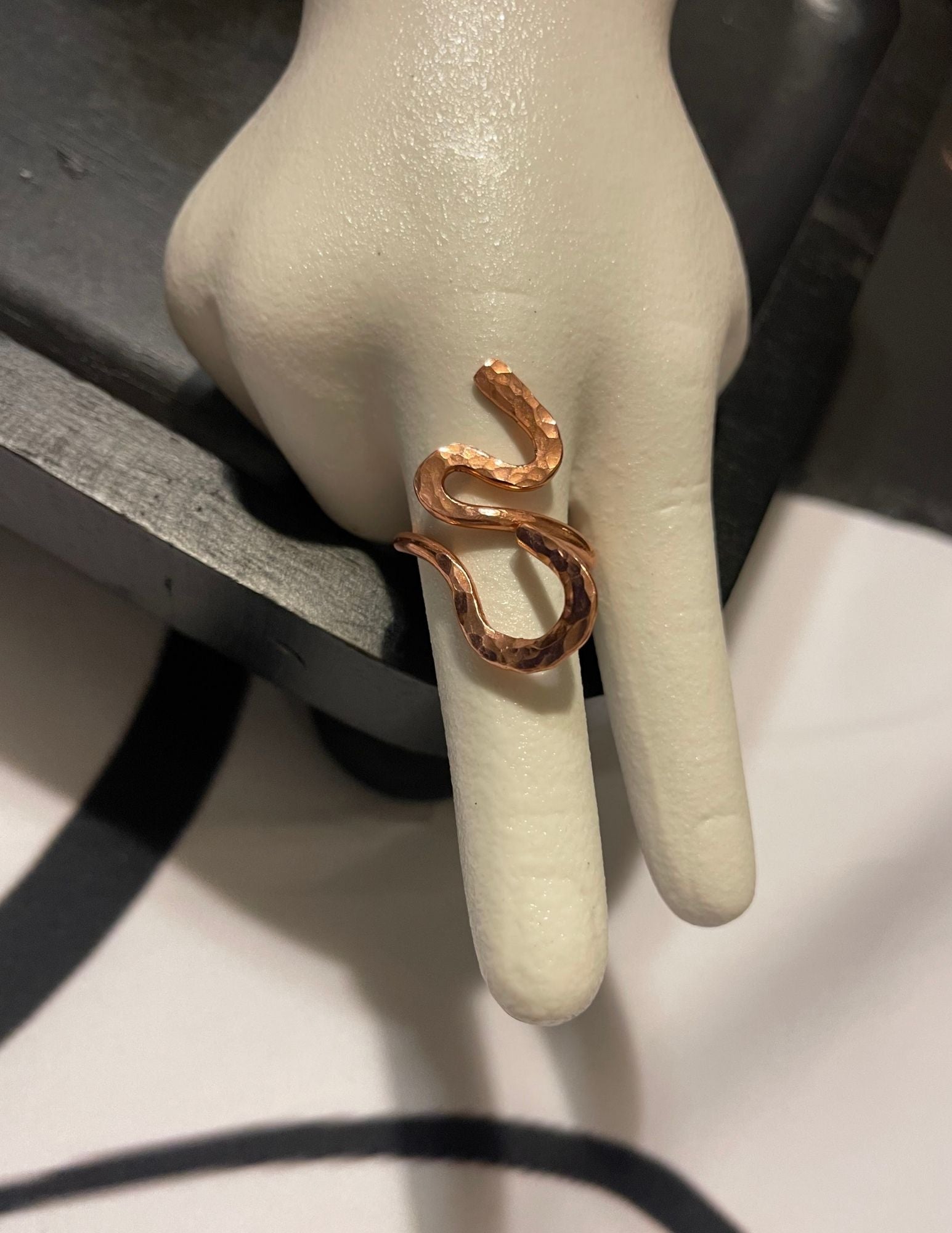 The Serpent Flow Ring
