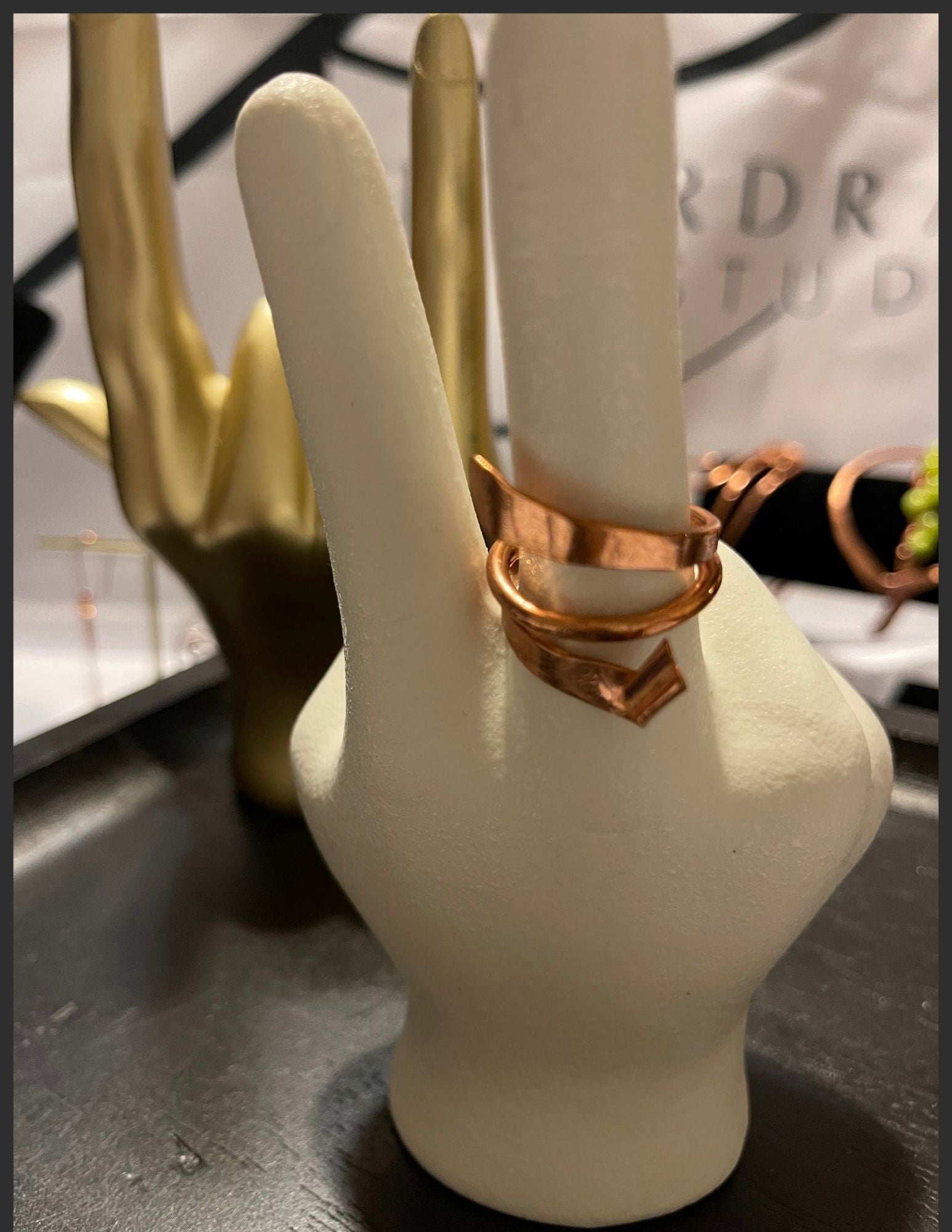 The Unscripted Ring